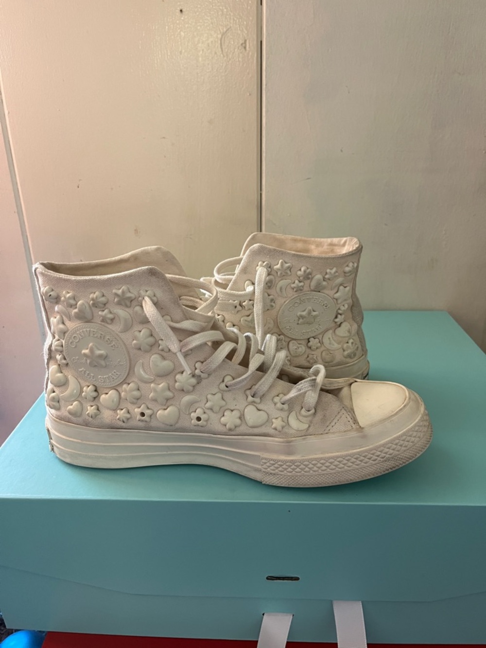 Converse Women Hi Top Sneakers Chuck 70 3D Charms A06434C size 39.5